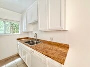 Photo - 1320 Ridgeley Dr Apartment Unit 2