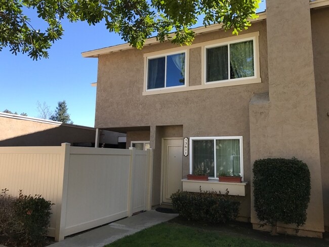 Photo - 13611 Sycamore Tree Lane
