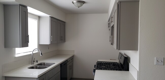 Photo - 14299 La Paz Dr Condo Unit 56