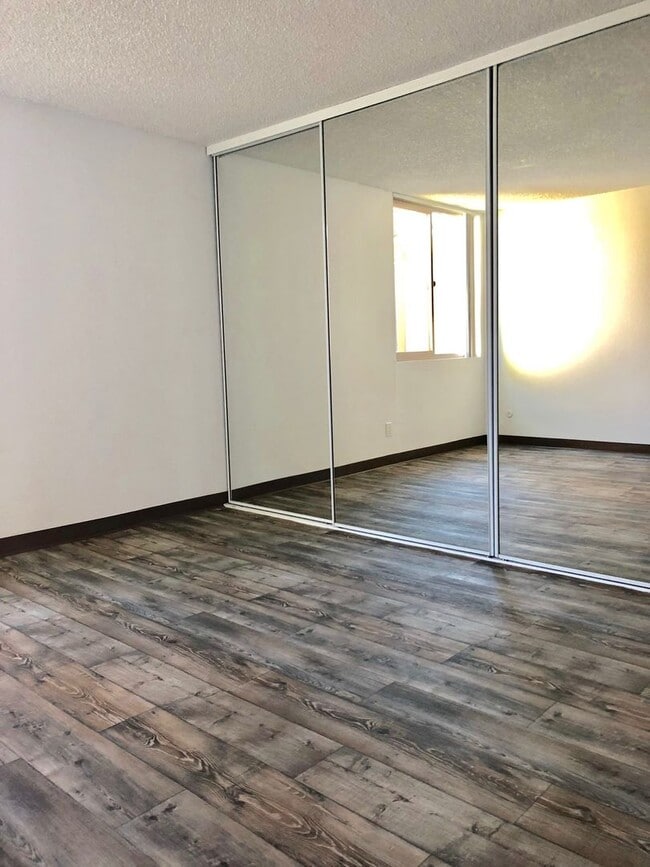 Photo - Modern Living at Heatherwood Apartments | Spacious 1 & 2 Bedroom Apartment Homes in La Mesa, CA!