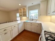 Photo - 3 Bdrm/1.5 Bath Craftsman Home in Downtown...