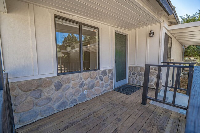 Photo - 2 Bedroom Single Story in Santa Clarita.