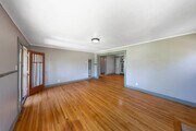 Photo - Classic Anaheim Living with Prime Location