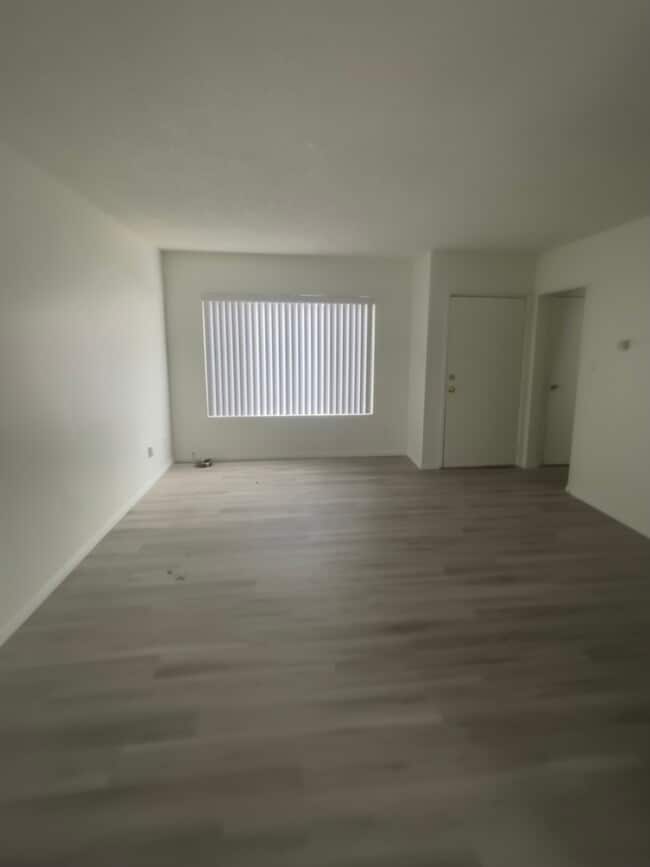 Photo - 151 E 95th St Unit Apt 1