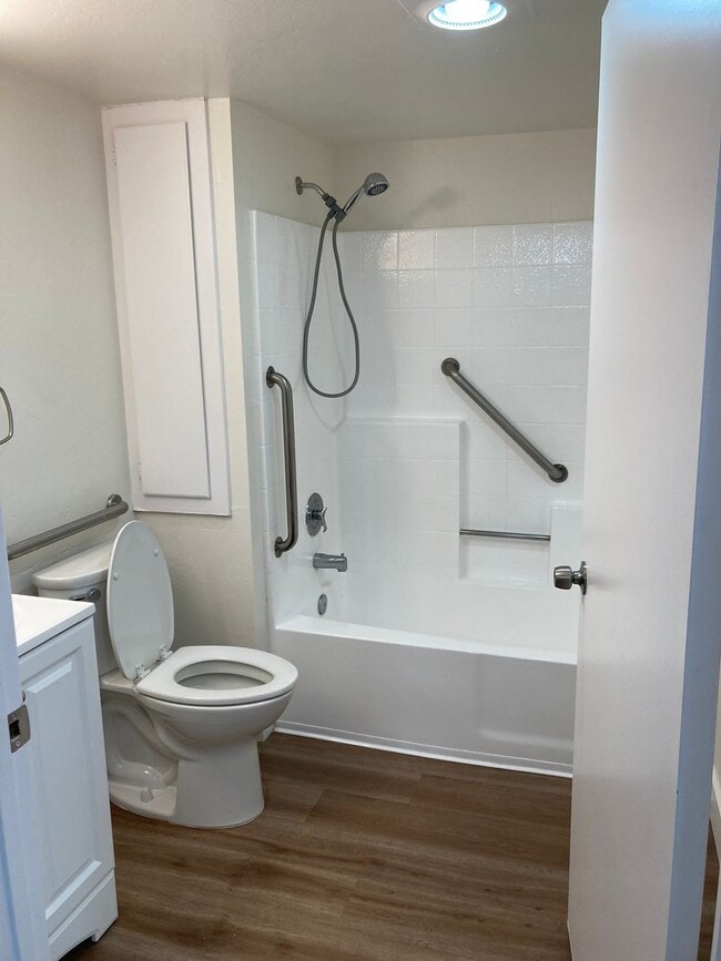 Photo - Cajon Senior Villas