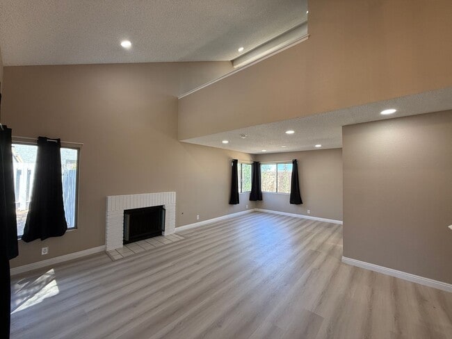 Photo - 317 Camino Real Ave