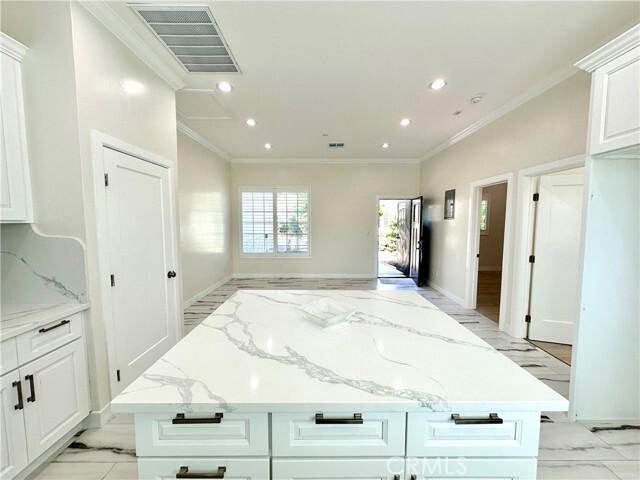 Photo - 610 N Hidalgo Ave