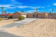 Photo - 29 Palms home in great neighborhood!