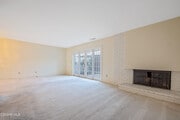 Photo - 18134 Killion St Condo