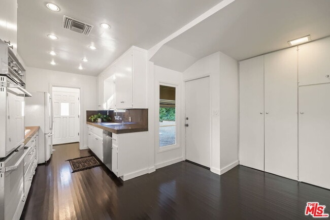 Photo - 3621 Longview Valley Rd