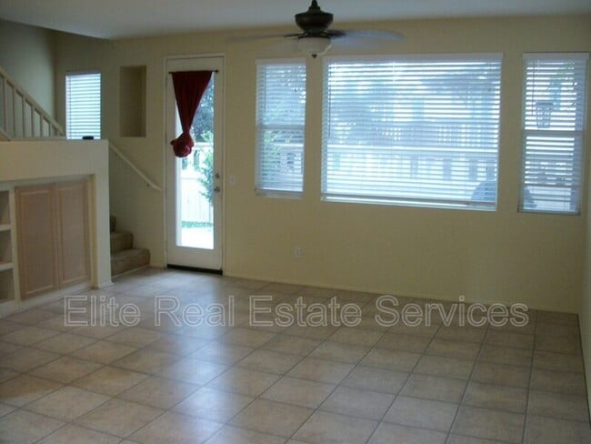 Photo - 1866 Via Capri St