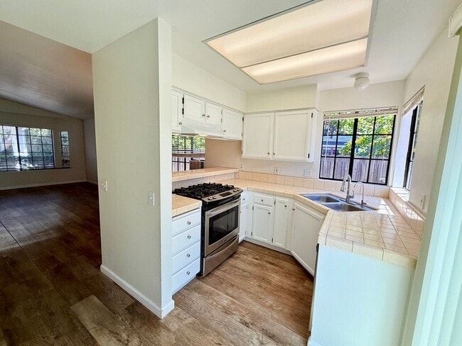 Photo - 4005 Via Diego Unit A