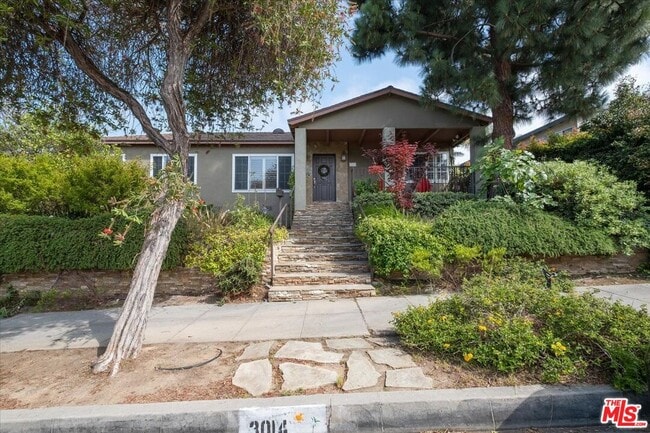 Building Photo - 3014 Urban Ave
