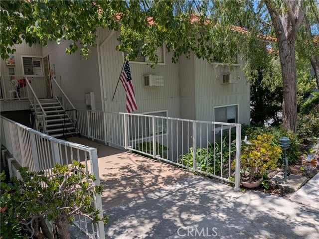 Building Photo - 676 Via Alhambra Unit D