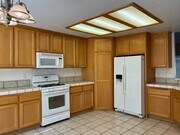 Photo - 3 bedroom, 2 bathroom in Apple Valley! House