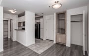 1BR, 1BA - 636 SF - Midvale Court Apartments Westwood