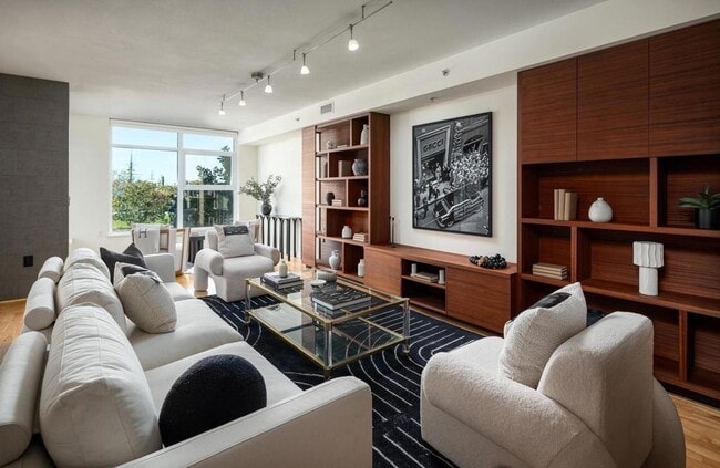 Photo - 1431 Pacific Hwy Unit 315