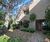 Photo - 1026 N Tigertail Rd House