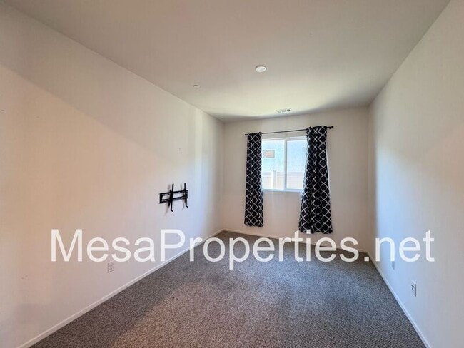 Photo - 11784 Ginger St