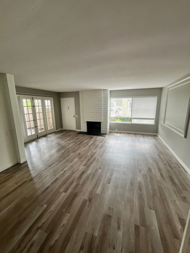 Photo - For Rent: 3 Bed, 2.5 Bath Townhome in University City