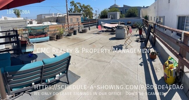 Building Photo - 827 E 4th St Unit 827