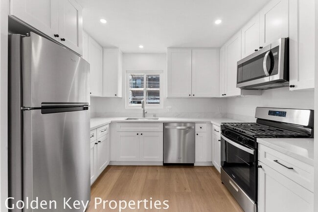 Welcome to our newly remodeled apartment i... - Welcome to our newly remodeled apartment i... Unit B