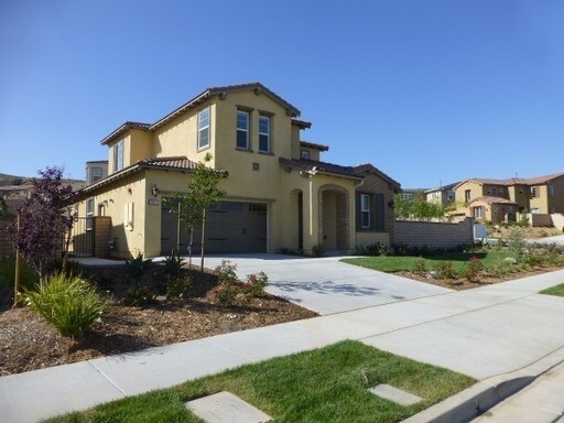 Building Photo - 4-Bedroom Home in Gated West Creek Communi...