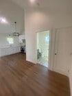 Photo - 1075 E Howard St
