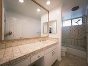 Photo - 1236 Wellesley Ave Unit 3