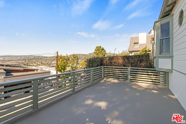 Photo - 3815 Franklin Ave