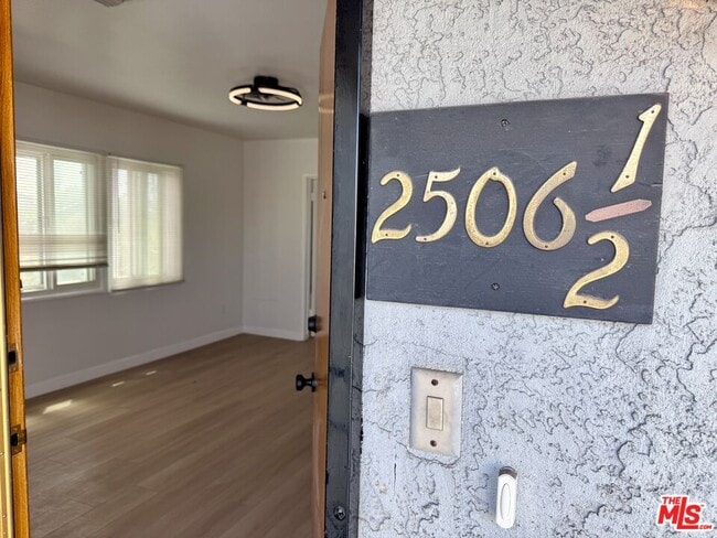 Photo - 2504 W 85th St Unit 2506 1/2