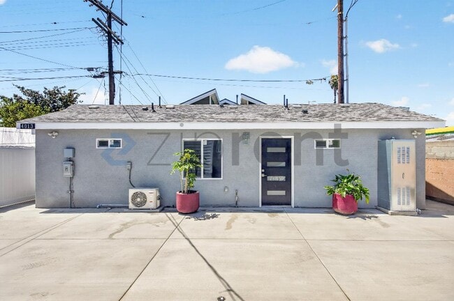 Building Photo - 4013 S Harvard Blvd