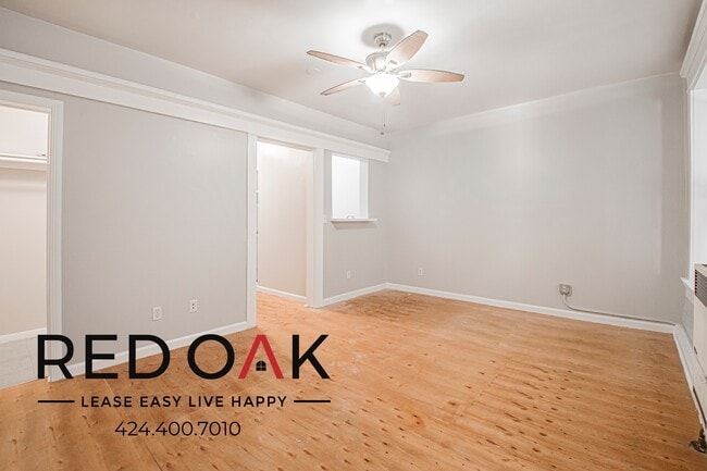 Building Photo - 692 Valencia St