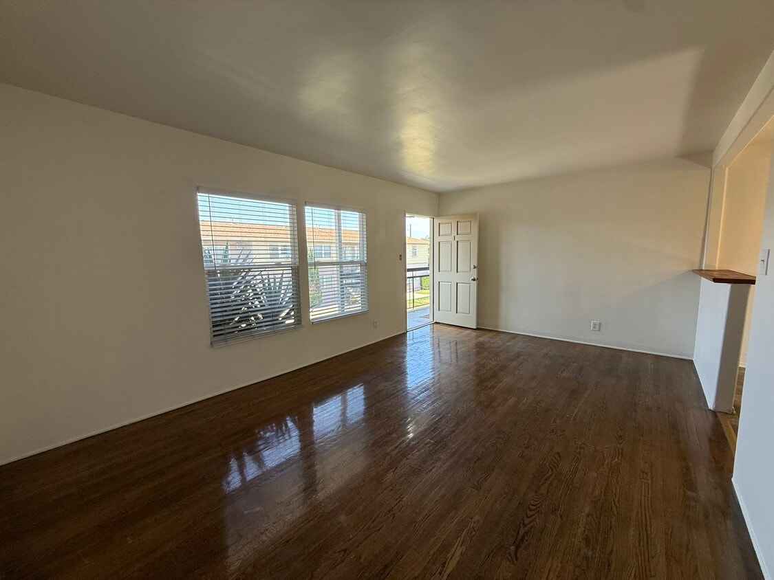 Floor Plan - 2 Bedroom 1 Bath