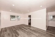 Photo - Charming Riverside 3 Bedroom Home with Spa...