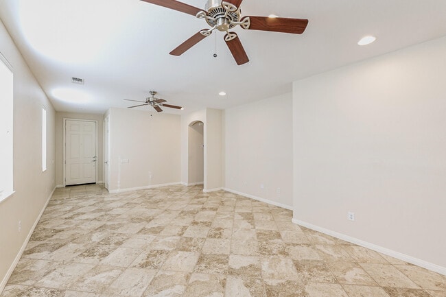 Photo - 41544 Via Arleta