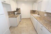 Kitchen - 4800 Woodley Ave Unit Encino-Woodley Apartments