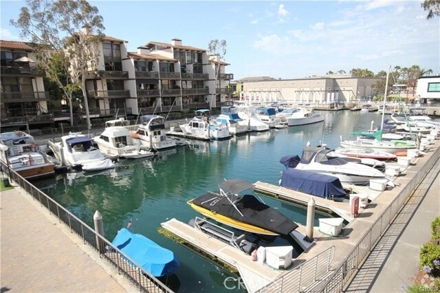 Building Photo - 6221 Marina Pacifica Dr N Rental