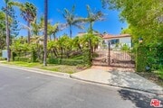Photo - 114 S Layton Dr House
