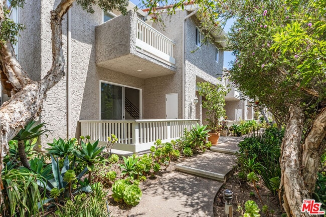 Photo - 28368 Rey De Copas Ln