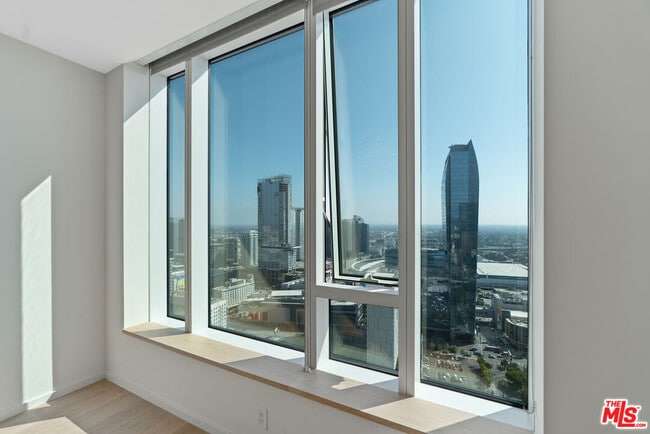 Photo - 889 Francisco St Unit 3801