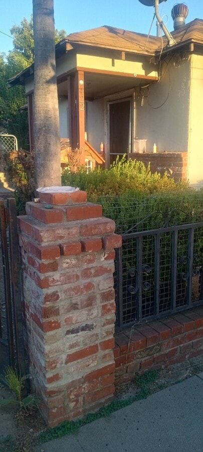 Photo - 517 1/2 S Alta Vista Ave