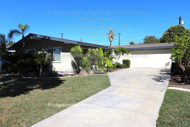 Photo - 636 S Gilbuck Dr House