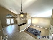 Photo - Gated Community Canyon Lake - Large 3 bedr... House