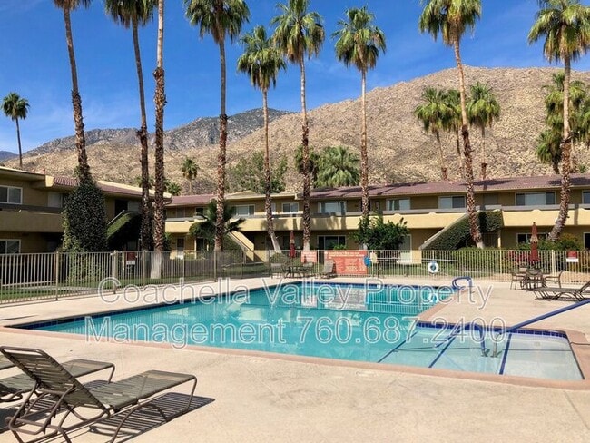 Building Photo - 1900 S Palm Canyon Dr