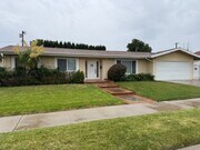 Photo - 23056 Lanark St