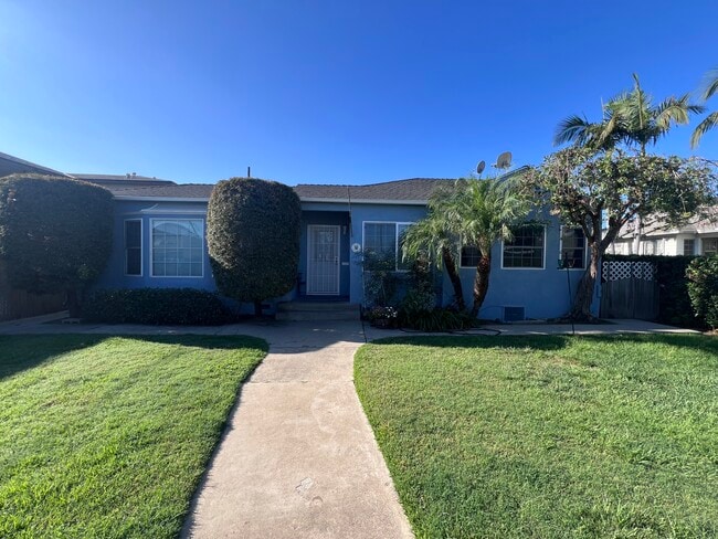 Front of home - 1930 W Redondo Beach Blvd House