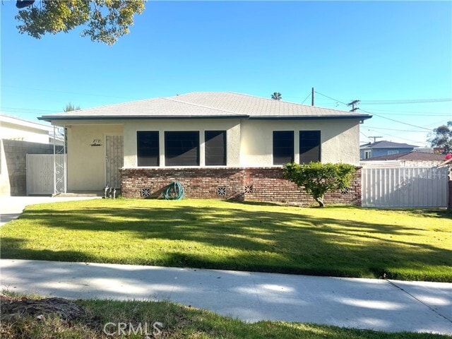 Building Photo - 810 E Tujunga Ave