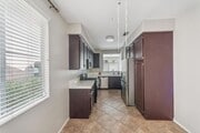 Photo - 3 Bedroom 2.5 Bathroom townhouse