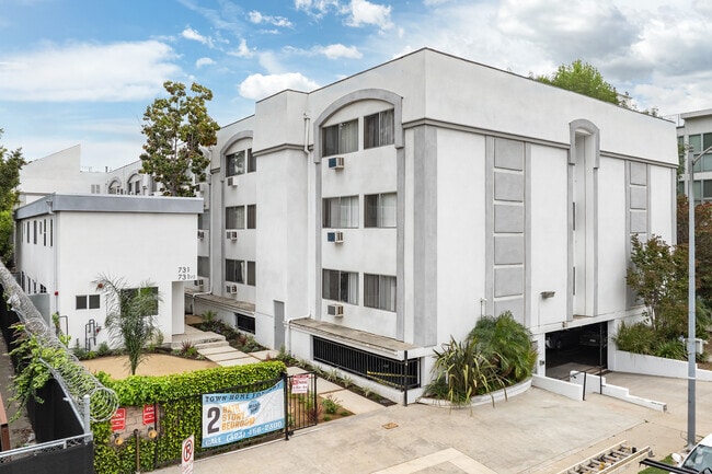 Photo - Fairfax Townhomes Unit #2